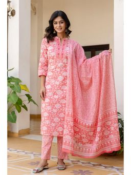 Kohsh - Peach Placket Design Cotton Straight Kurta with Pant and Dupatta (Set of 3)