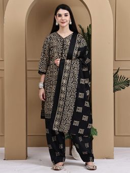 Rajnandini - Women Black Cotton Blend Printed Kurta Salwar With Dupatta