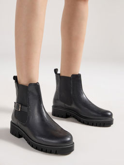Twenty Dresses by Nykaa Fashion - Black Round Toe Buckle Detail Chelsea Boots for Women
