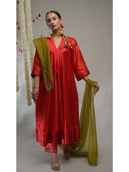 DaMAK - Banaraso Banarasi Red Kurta With Pant And Dupatta