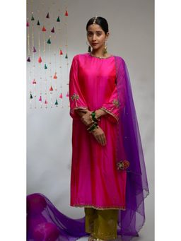 DaMAK - Parvati Silk Pink Kurta With Pant And Dupatta