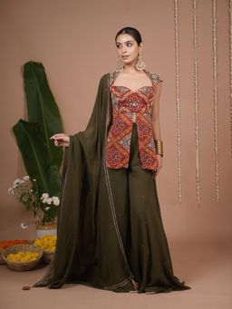 AHI Clothing - Red Bandhani Printed Kurti And Sharara Set With Dupatta