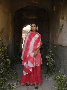 Karaj Jaipur - Pink Aftaab Kurta And Sharara With Dupatta