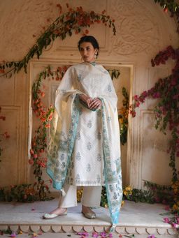 Karaj Jaipur - Blue Meher Kurta And Pant With Dupatta