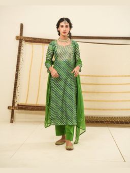 Karaj Jaipur - Afsaana Green Leheriya Kurta And Pant With Dupatta