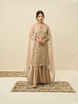 Karaj Jaipur - Nazam Beige Kurta And Pant With Dupatta
