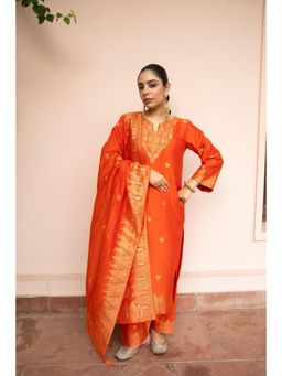 Safaa - Orange Mehfil E Rang Phiran Woven Kurta And Pant With Dupatta