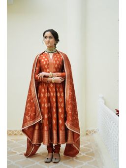 Safaa - Rust The Meral Woven Anarkali And Pant With Dupatta