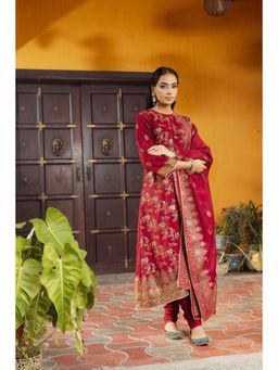 Safaa - Ria Pink Regular Fit Kurta Sets With Dupatta