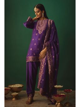 Safaa - The Jamuni Mahenoor Regular Fit Kurta Sets With Dupatta