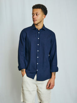 Bruun & Stengade - Men Blue Solid Spread Collar Full Sleeve Shirt