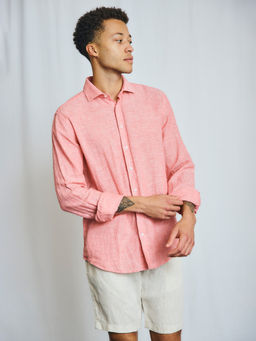 Bruun & Stengade - Men Pink Solid Spread Collar Full Sleeve Shirt