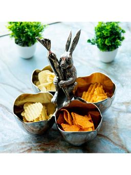 Gibox - Bunny Four Section Server Bowl Metal Serving Platter Home Gathering Kitchen Party Decor