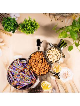 Gibox - Flurry The Snowman 3-Section Dish Serving Platter Tray Fancy Food