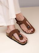 Tan color option, Currently selected