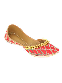 NR by Nidhi Rathi - Women Red Embellished Mojaris