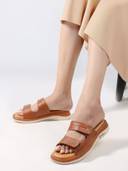Tan color option, Currently selected