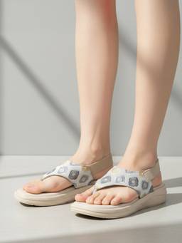 DENILL - Women's Cream Round Toe Sandals