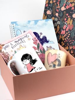 Alicia Souza - Sweetest Birthday Girl Gift Box