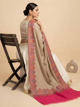 MUFFLY - Woven Kani Jacquard Paisley Beige Shawl