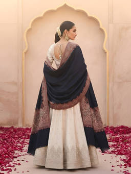 MUFFLY - Women Wool Blend Woven Kani Jacquard Border Black Shawl