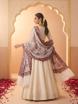 MUFFLY - Women Wool Blend Kani Woven Paisley Jacquard White Shawl