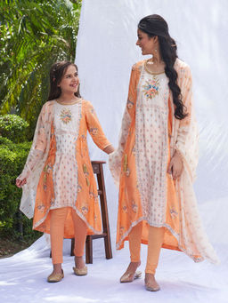 Aurelia - Girls Peach Printed Kurta (Set of 3)