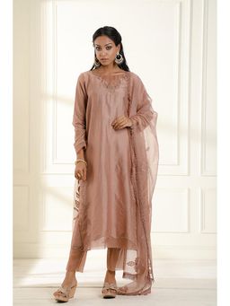 Omana by Ranjana Bothra - Rose Gold Embroidered Kurta With Pant And Dupatta