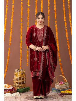 Mamicha - Maroon Embellished/Sequined Kurta With Pant And Dupatta