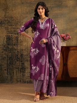 Gerua By Libas - Burgundy Bandhani Cotton Blend Straight Kurta With Pant & Dupatta