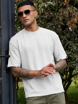 Bewakoof - Light Grey Textured Oversized T-Shirt