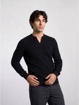 URBAN PERFORMANCE - The Soft Ease - Henley Sweater - Black