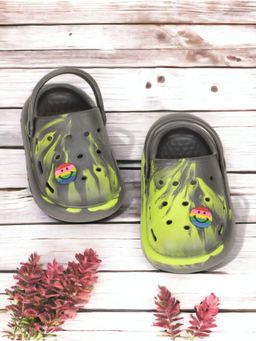 Lil Lollipop - Kids Marble Look Smiley Applique Anti-Slip Clogs - Grey