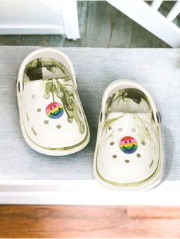 Lil Lollipop - Kids Marble Look Smiley Applique Anti-Slip Clogs - Off White