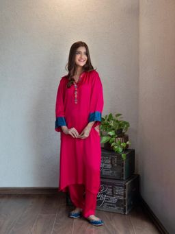 Spring Soul - Fuchsia Pink Modal Hand Embroidered Collar Kurta with Pant