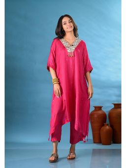 SHOP GULMOHAR - Laila Magenta Pink V-Neck Mirror Work Kurta with Pant and Inner