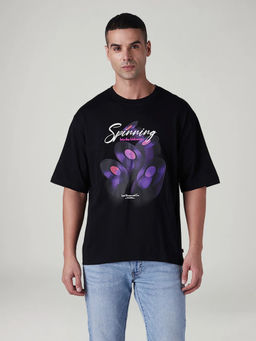 Levi's - Men Black Cotton Loose Fit T-Shirt