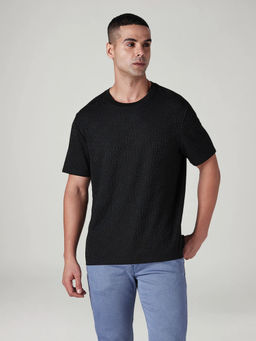 Levi's - Men Black Cotton Regular Fit T-Shirt