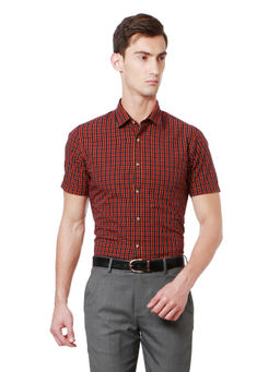 Peter England - Men Maroon Cotton Regular Fit Shirt