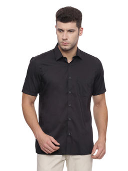 Peter England - Men Black Cotton Blend Regular Fit Shirt