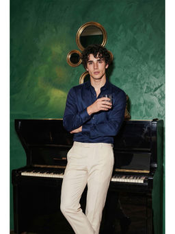 Simon Carter - Men Navy Blue Cotton Blend Slim Fit Shirt