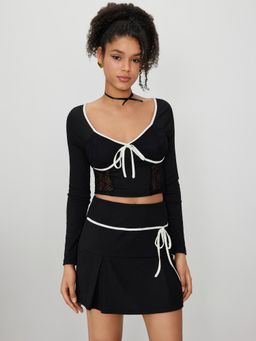 Cider - Black Bowknot Contrasting Binding Lace Crop Corset Top and Pleated Skirt (Set of 2)