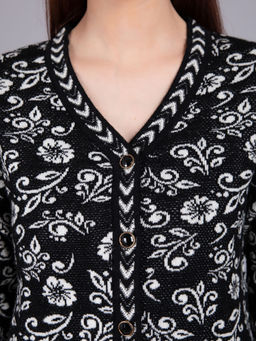 Madame - Floral Print V Neck Casual Women Black Sweater