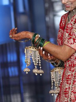 BeAbhika - Mini Green Symmetry Kaleeras