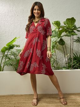 InWeave - Dark Maroon Leaf Collar A Line Dress