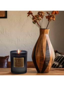 SEVA HOME - Black Signature Scented Candle - Oud