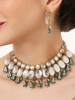 OOMPH - Green Beads Kundan Heavy Ethnic Jadau Choker Necklace Set with Drop Earrings