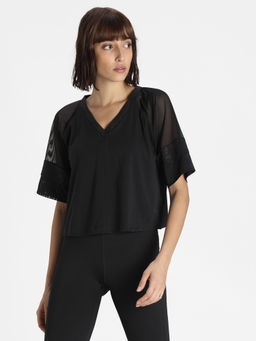 Puma - Black Relaxed Fit Raglan Sleeve Crop T-Shirt