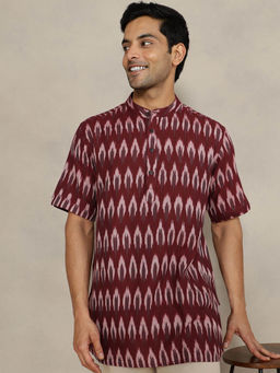 Fabindia - Maroon Cotton Ikat Comfort Fit Kurta