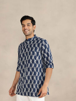Fabindia - Blue Cotton Woven Slim Fit Kurta